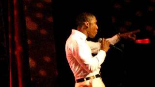 Raphael Saadiq - &quot;Still Ray&quot; (LIVE)