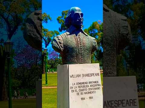 La Estatua de William Shakespeare (Jardín de los Poetas/Parque Tres de Febrero) - Bosques de Palermo