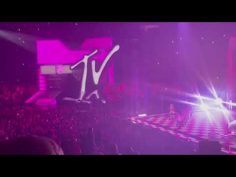 Nicki Minaj performance at MTV VMAs 2022 | crowd point of view