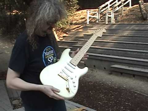Fender Maestro Alex Gregory 7-String Stratocaster Prototype Package 1987 Aged White image 8