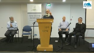 הרב קוק מול החזון איש: מי צדק בסוגיית החליבה בשבת? – הרב אורי שרקי (הרב אורי עמוס שרקי) - התמונה מוצגת ישירות מתוך אתר האינטרנט יוטיוב. זכויות היוצרים בתמונה שייכות ליוצרה. קישור קרדיט למקור התוכן נמצא בתוך דף הסרטון