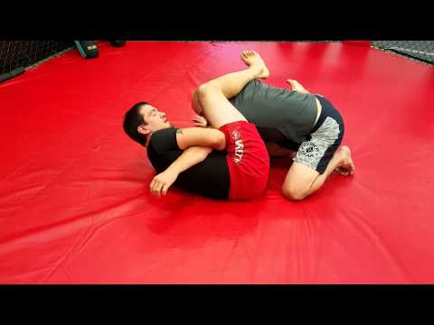 Move of The Day: "Damn Good Guard" to Triangle