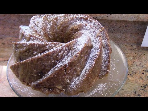 Apple Dapple Cake, aka Fresh Apple Cake with Caramel Glaze