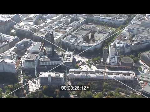 Hochhaus Zoofenster und Bauensemble Bikinihaus in der City West in Charlottenburg am Bahnhof  ZOO
