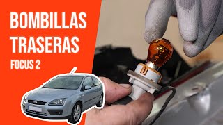 Youtube thumbnail of video "Cómo cambiar las bombillas traseras FOCUS 2 💡"