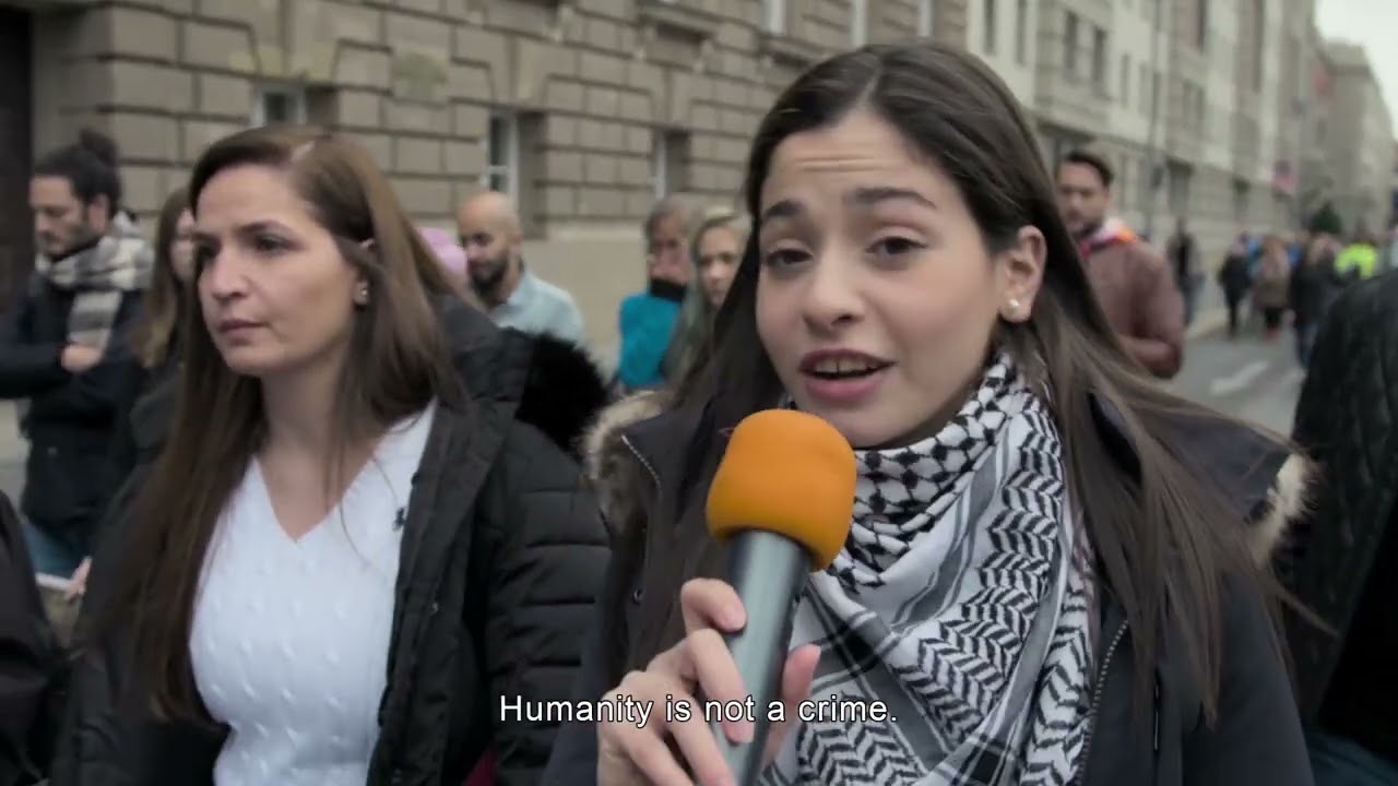 Miniature de la vidéo Hot Docs 2023 Trailer: LONG DISTANCE SWIMMER – SARA MARDINI du film Sara Mardini - Nager pour l'humanité