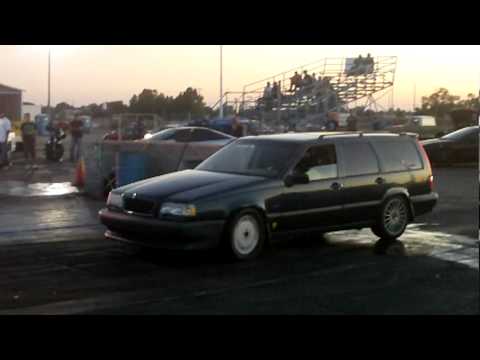 Volvo 850 wagon drag race Aug 8th, 2011