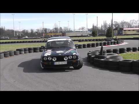 I runda Rajdowe Mistrzostwa Wrocławia 2017 - Damian Sosnowski / Sandra Baranowska - BMW E30 318IS