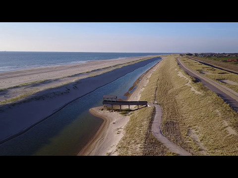 Hondsbossche Zeewering tussen Petten en Camperduin