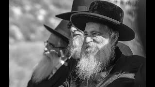 הרב אלעזר מרדכי קעניג זצוק''ל בחנוכת בית ספר 'בית יעקב' בצפת