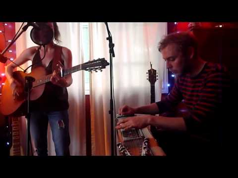 Christina Martin featuring Dale Murray : A House Concert