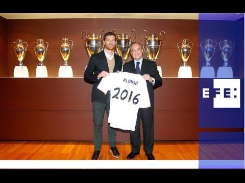 Xabi Alonso renews his contract for two seasons