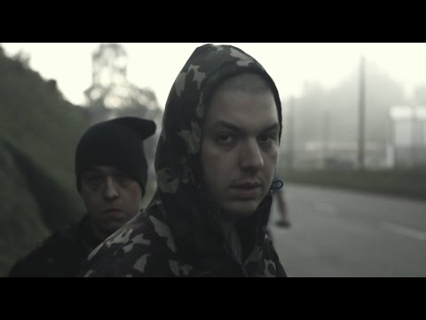 Gordo Sarkasmus - Shit Happens