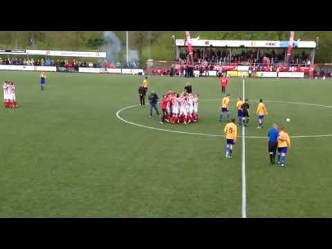 Kampioensduel Geinoord tegen GDC. Zaterdag 25 april 2015.