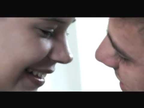 Özgür B - Düşlerim Sensiz (Video Klip)