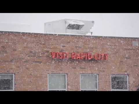 4-19-20 Rapid City, SD - Heavy Snow, huge scenic flakes