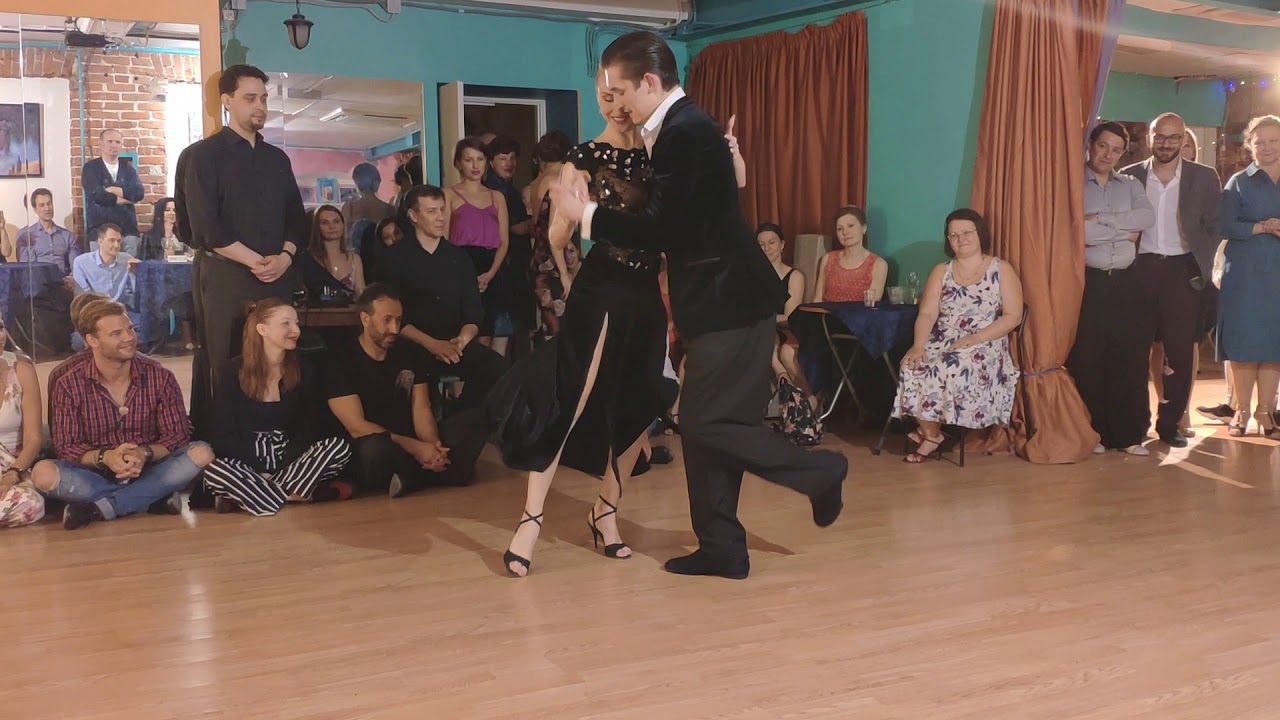 Anastasia Izvekova & Ivan Nabokin (Milonga Estampa de varón).