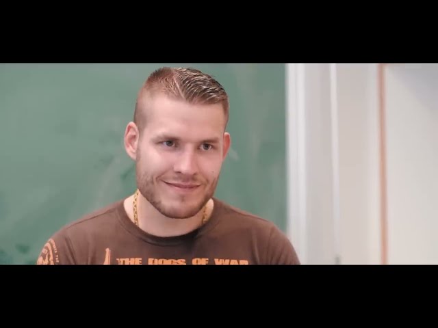 Video zu 'Skybase' ansehen Video zu 'Skybase' ansehen