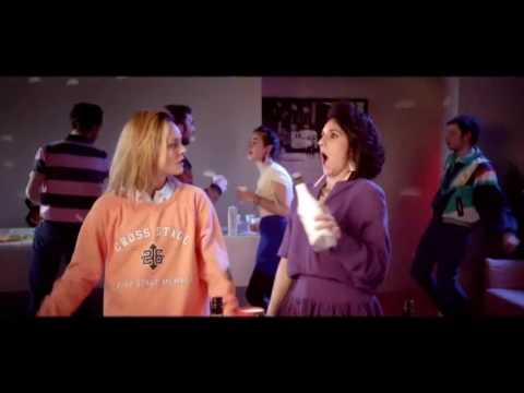 Copie de Florence Foresti et Vanessa Paradis sont bloquées   41ème cérémonie des César   CANAL  1