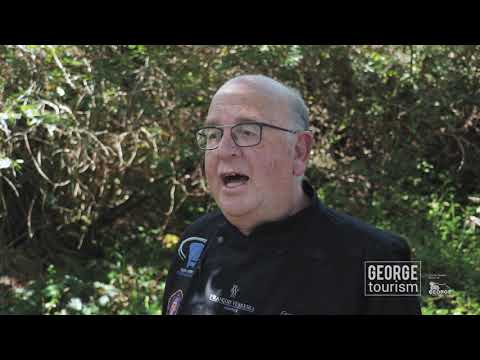 George het die kwarteindronde vir Kwêla Dorp van die Jaar gehaal.