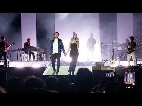 Clueso und Elif mit Mond - Erfurt Domplatz 27.08.2022