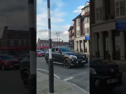 some man's behind me starting filming as well lol #automobile #supercar #911 #porsche #car #caredits