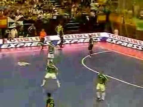 Golazo de Lenisio. Final Intercontinental GRANADA 2008