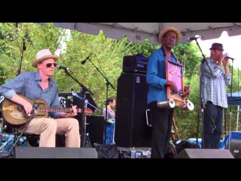 washboard chaz trio 2