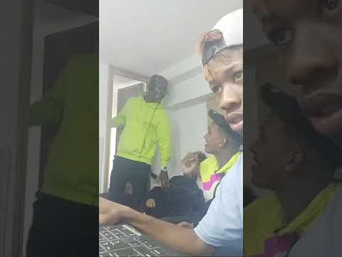 El KENDE de cayo hueso feat @payasoxley  No estoy en gente 🥵tiraera  kimiko y yordy @dbouticmusic