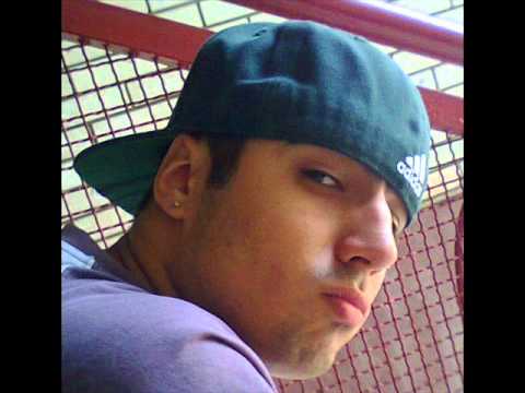 D.J.U.X - Prati Flow (vers 2012 )  + Tekst