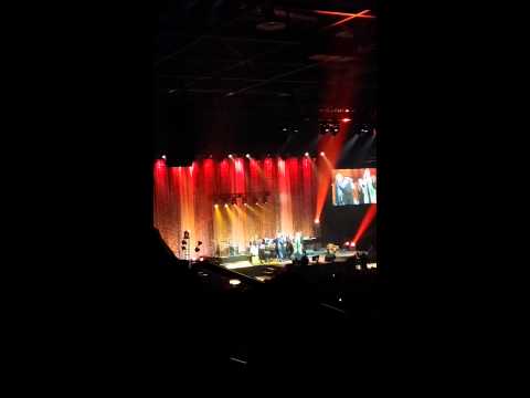 The Isaacs - With Help From Bill Gaither