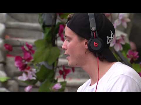 TomorrowWorld 2014 | Kygo