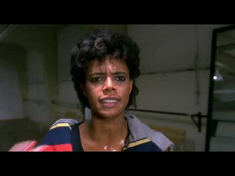 Tanzszene aus Vorspann von Film Murder-Rock Dancing Death (1984)