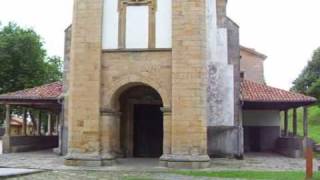 preview picture of video 'Place LASTRES Iglesia de Santa María de Sábada, en Colunga'
