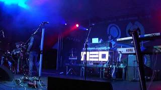 Neo - Record Straight (Remix) [HD] (Live @ Zöld Pardon)