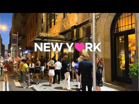 [4K]🇺🇸 NYC Walk: Midtown Manhattan, Very busy 42nd St.🚶‍♀️👮🏻‍♀️/ Refinery Rooftop🥂🍗, July 04, 2021