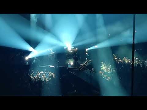 Galipette + Caffeine by Lolo Zouaï live at Target Center, MN 3/8/2022