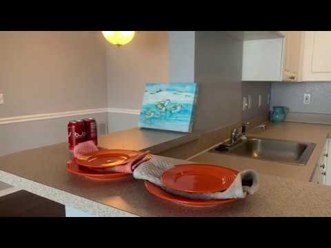 2X2 REMBRANDT DEN UPGRADE ON 3RD FLOOR!