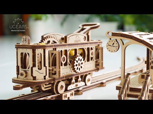 Vidéo teaser pour Ugears Tram Line Model. Mechanical Town Series