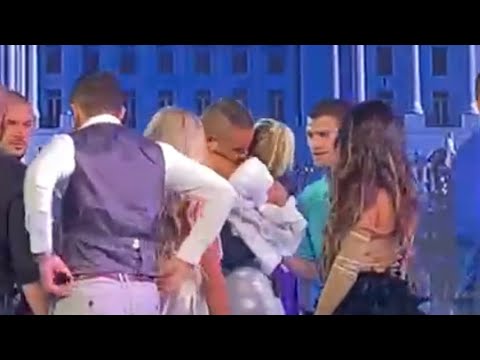 Snimak Dalilinog razočarenja nakon Dejanove pobede, Car je teši