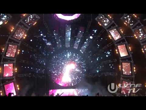 ZEDD, Botnek - Bumble Bee  - Live @ Ultra Music Festival 2014