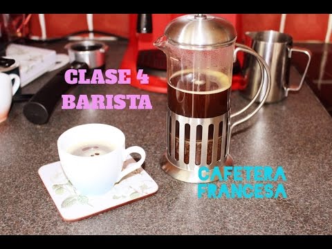 Hacer café con cafetera francesa