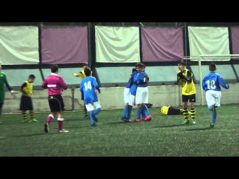 Victoria Ivest 2002 - Pertusa: gol di Alessandro Mu.