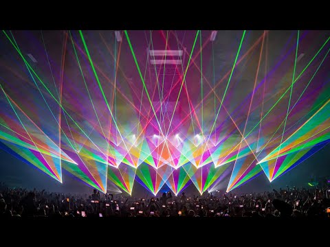 U (feat. Bo Bruce / W&W remix) [Live at LSR/CITY V2] 4K