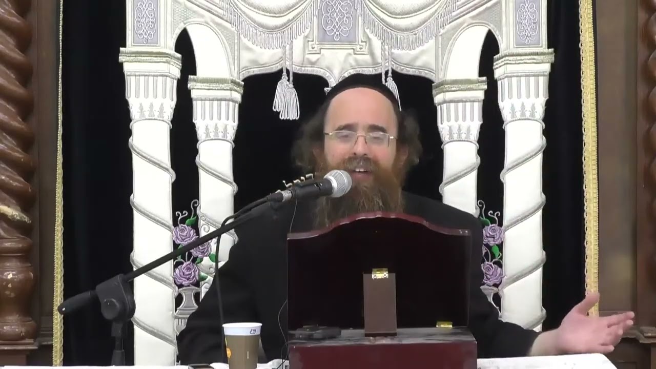 הרב בן ציון אבא שאול פסח כשר ושמח