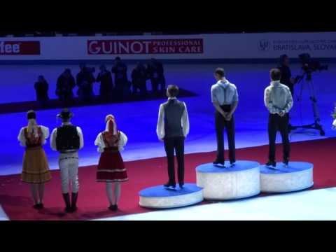 EC2016 Men's medal ceremony (Javier Fernández, Alexei Bychenko, Maxim Kovtun) with Spanish anthem