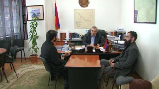ԳԱԱ պատմության ինստիտուտի նվիրատվությունը Մայր Աթոռի մատենադարանին