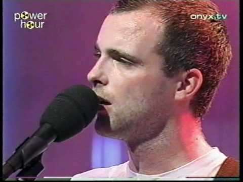 Travis-Why Does It Always Rain On Me(New Pop Festival 1999)