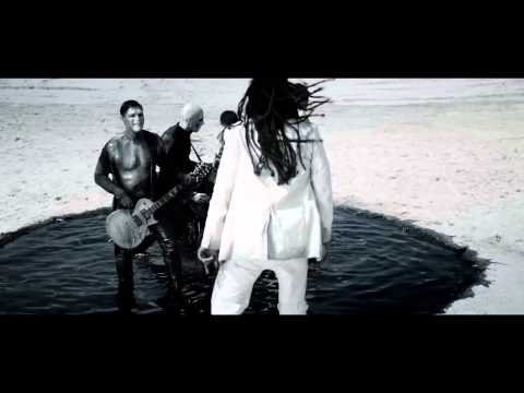 EMIGRATE feat. Frank Dellé - Eat You Alive   Musikvideo