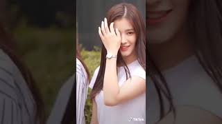 Download lagu Gadis Korea paling cantik( bantu subscribe biar sama - sama dapat rejeki.Makasih mp3